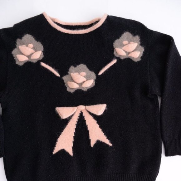 80% Lambswool Black Crewneck Peachy Bow & Floral Design Sweater Med - Picture 10 of 10